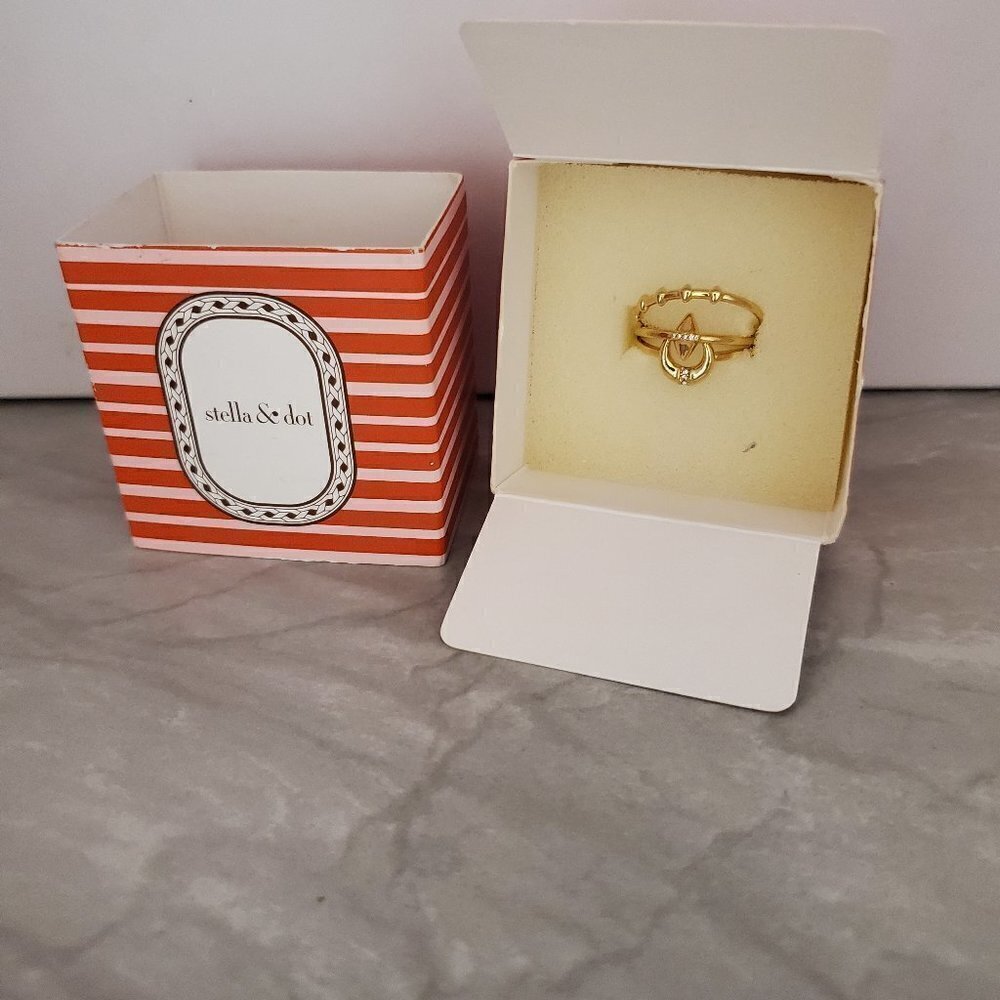 ✨ NEW Stella and Dot Aurora Rhinestone Crystal Pave Minimalist Ring Set ✨